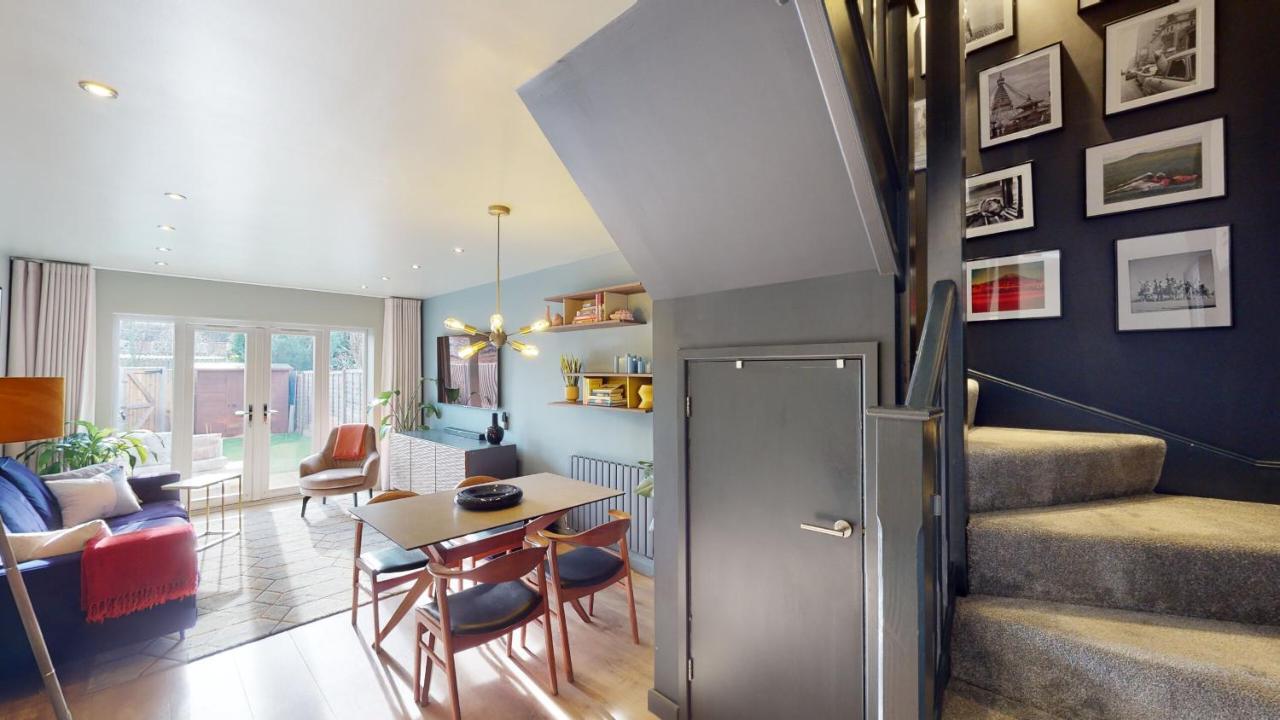 Castle Townhouse - Private Parking - 24 Hr Gym Access - Town Centre